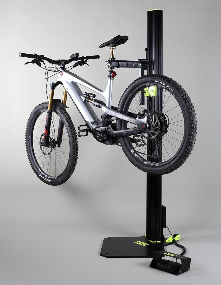 X10 Supporto di montaggio elettrico FS con interruttore a pedale - immagine 2